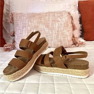 dressy sandals